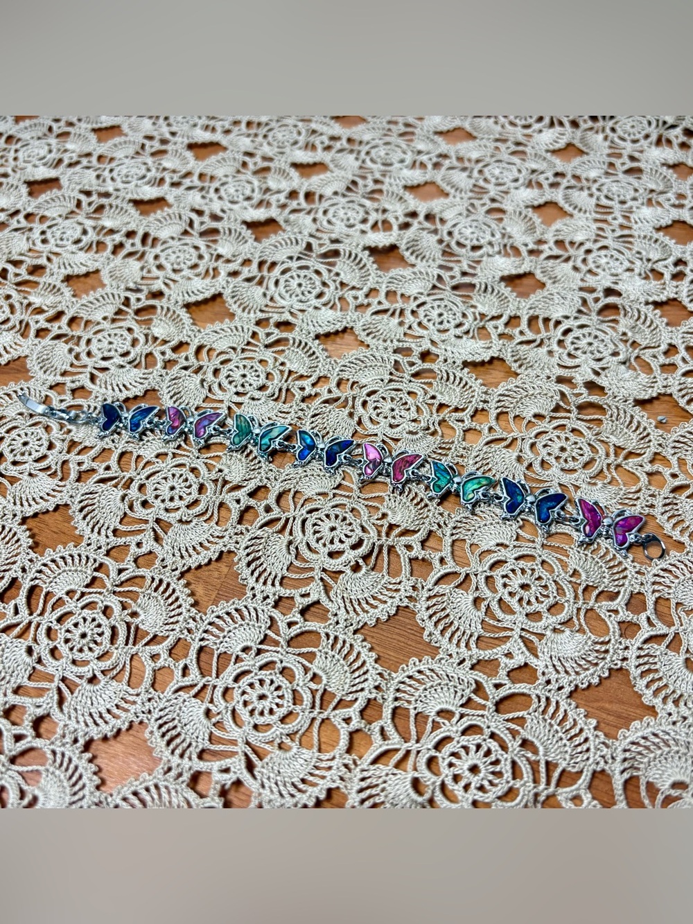 Vintage Y2K Silver Tone Colorful Iridescent Butterfly Chain Link Bracelet